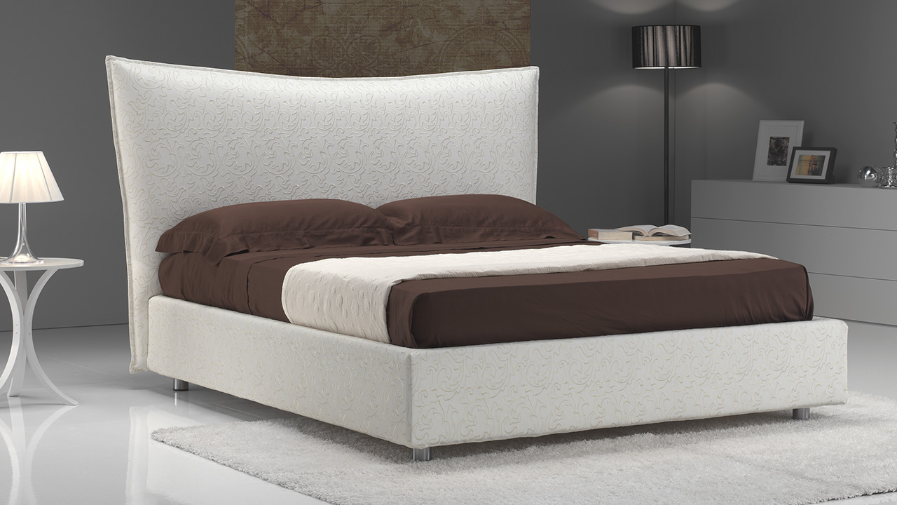 Alexia Italian Bed - Gallery Image 3