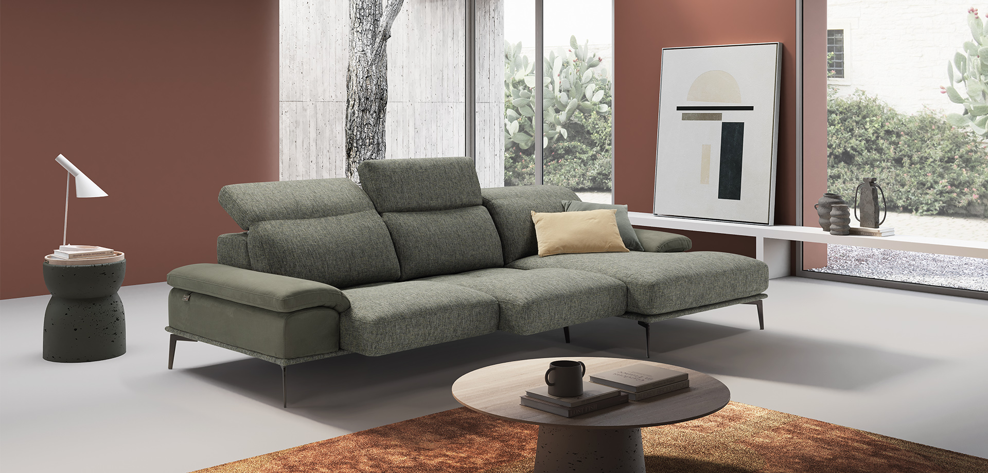 Eagle Italian Sofa - Gallery Image 7