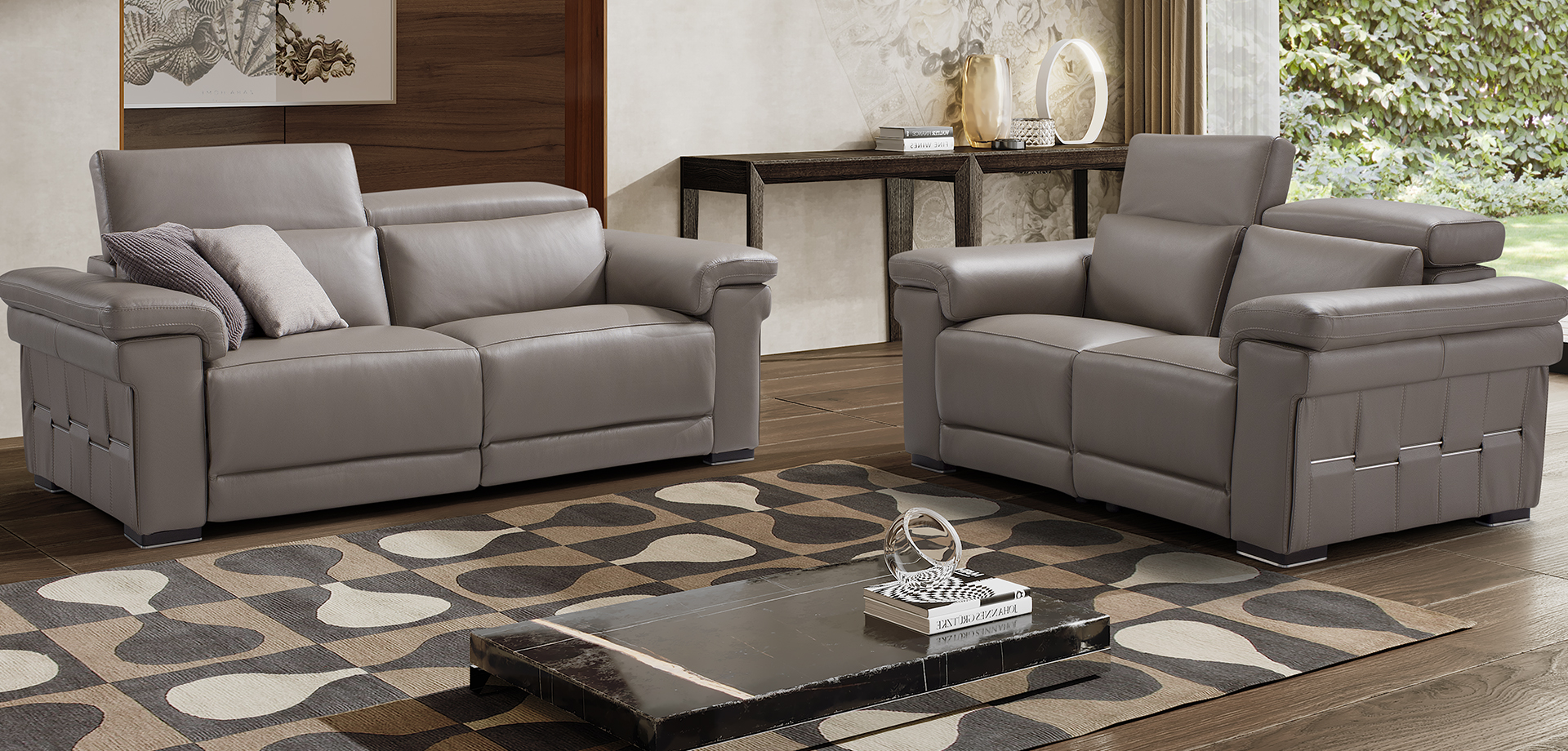 Elettra Italian Sofa - Gallery Image 3