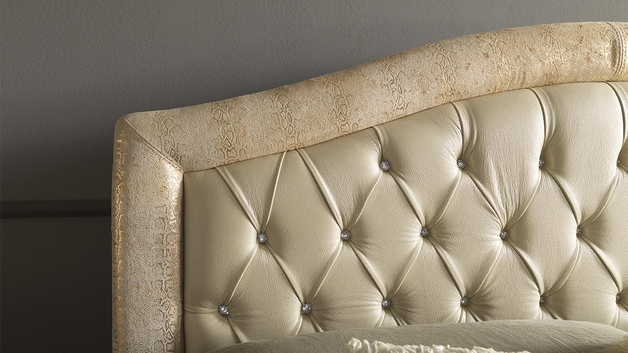 Etro Italian Bed - Gallery Image 2