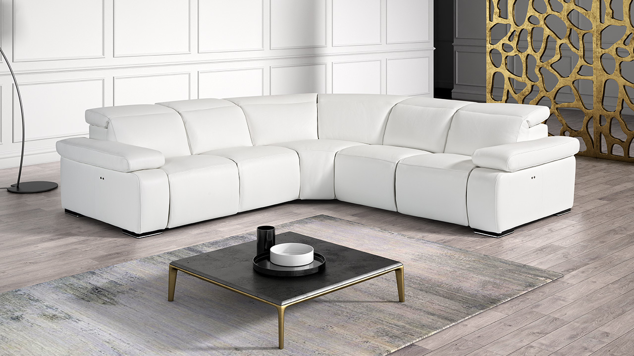 Hyding Italian Sofa - Gallery Image 1