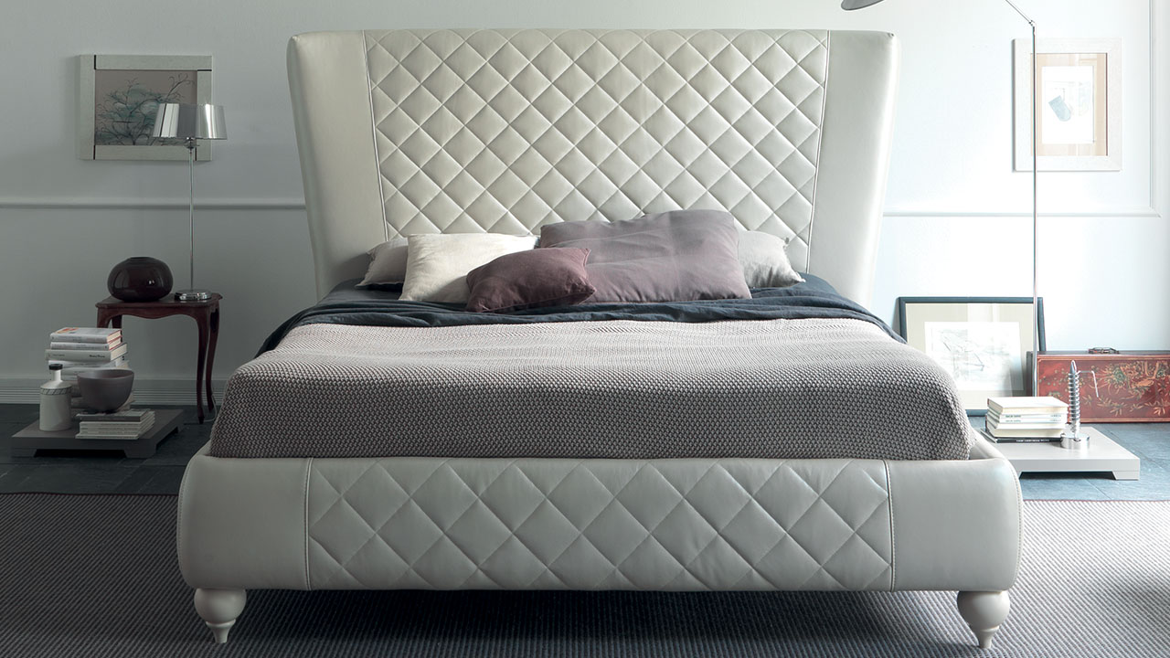 Nathan Italian Bed - Gallery Image 3