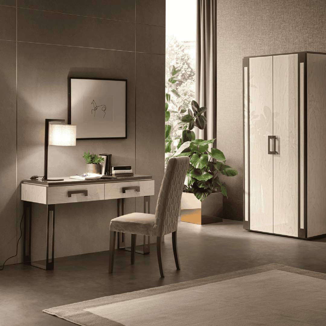 Poesia Italian Bedroom Furniture - Gallery Image 8