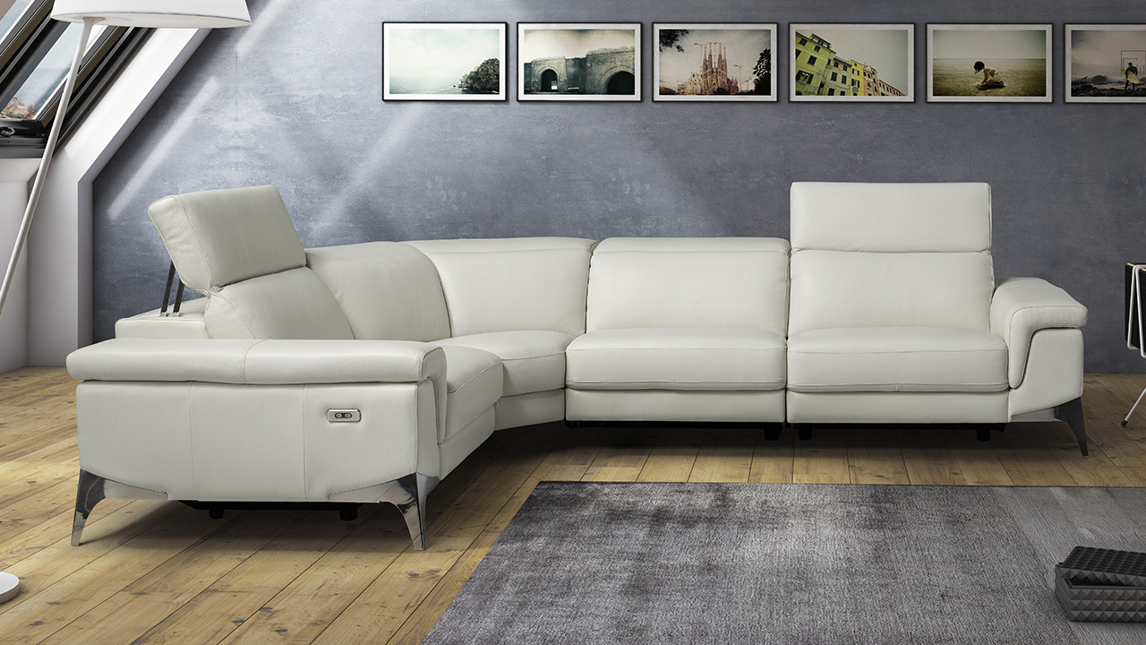 Sydney Italian Sofa - Gallery Image 2