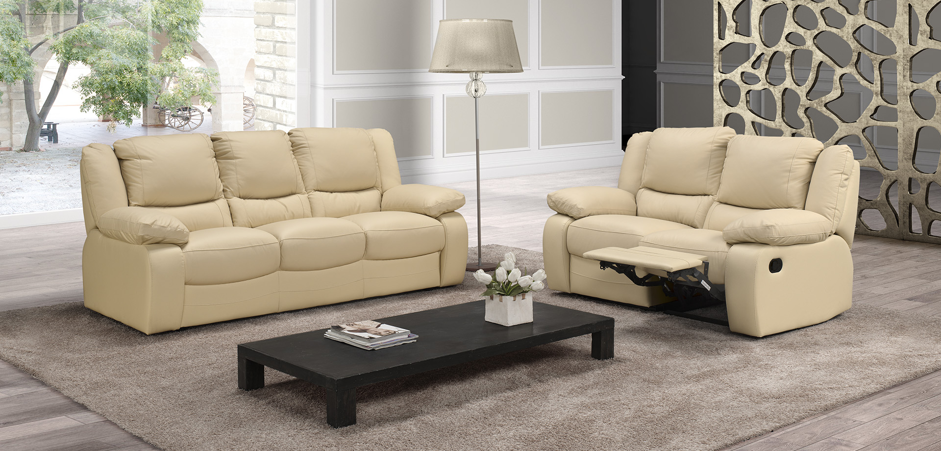 Virginia Italian Sofa - Gallery Image 1