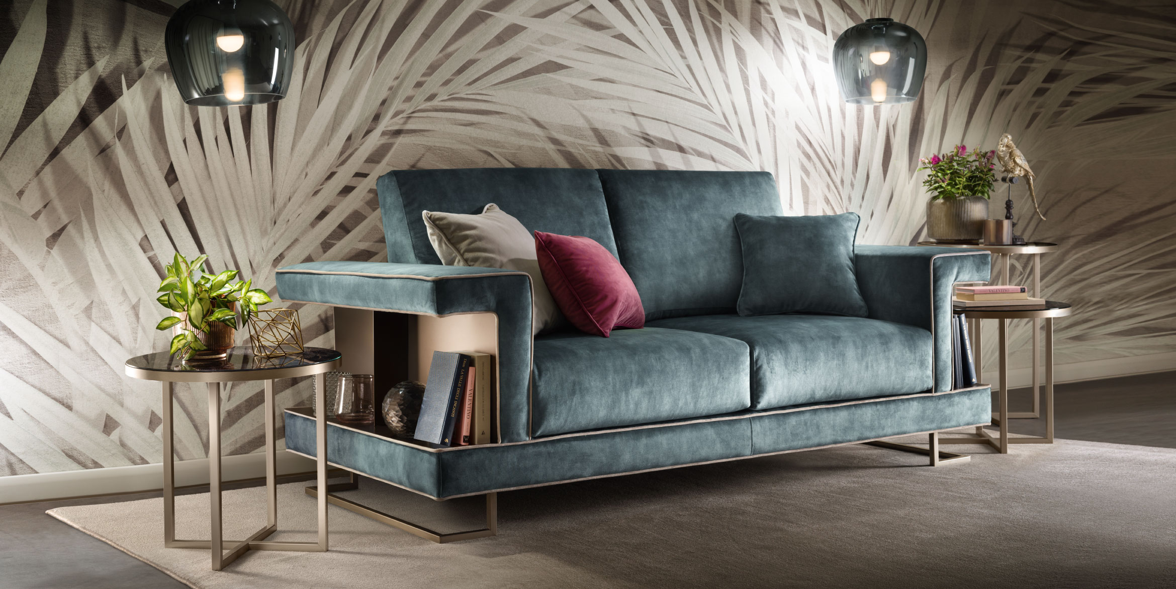 Luce Dark Italian Living Room Furniture - Gallery Image 2